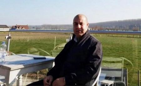 مقتل المحامي حسين عوض باطلاق نار بجانب المسجد في بلدة المزرعة